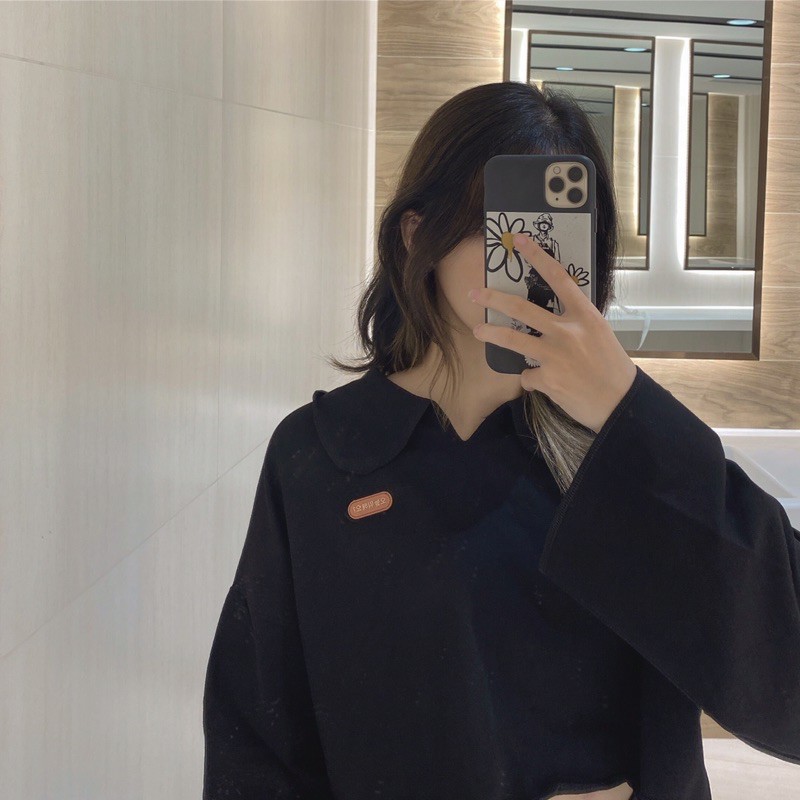 Áo croptop cổ sen, tay dài