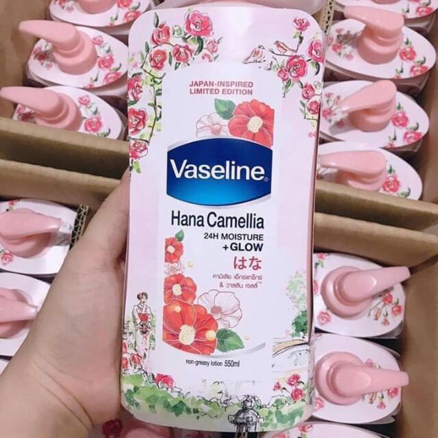 Dưỡng  thể  trắng  da vaseline  hana