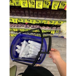 Xịt khoáng aven