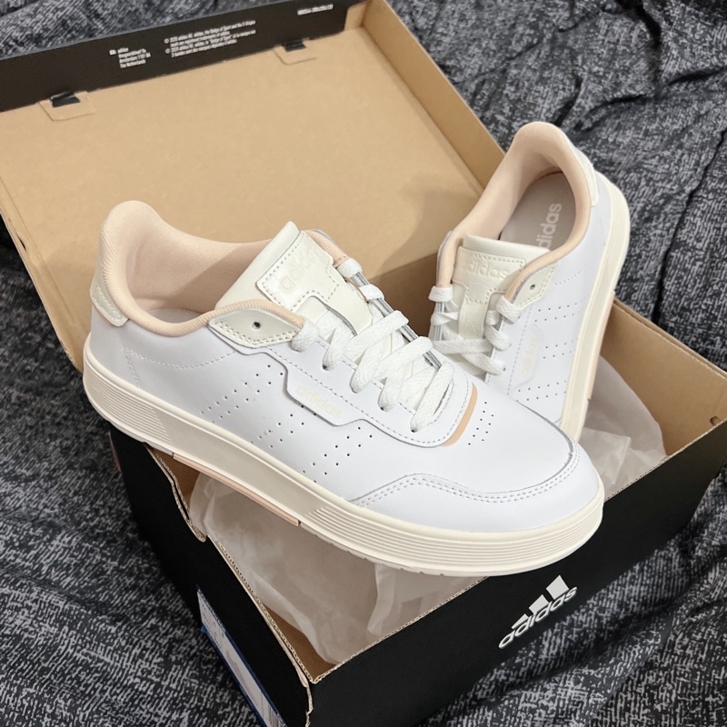 GIÀY ADIDAS COURTPHASE THỂ THAO ĐẾN BẰNG CHO NỮ - GV7150