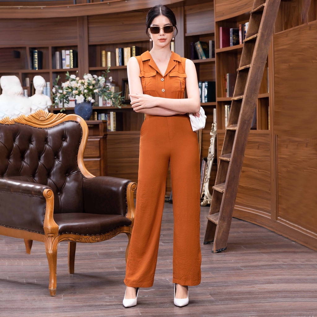 Bộ Jumpsuit Nữ UK Fashion Dáng Dài Áo Cổ Vê Sát Nách, Quần Ống Rộng Tôn Dáng NKBD2204019