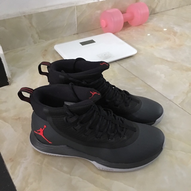 Giày Jordan thể thao chính hãng