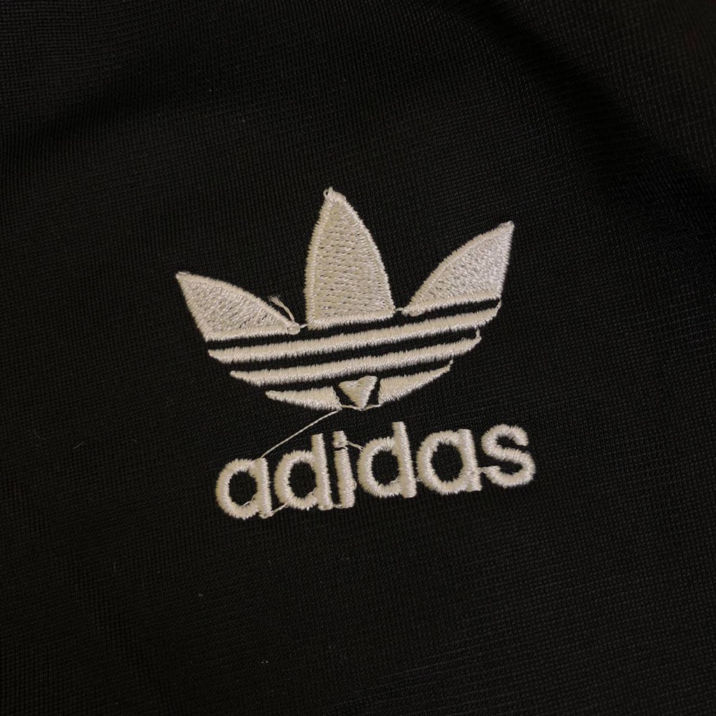 Áo Khoác Adidas Cổ Cao Phối Khóa Kéo Trẻ Trung Năng Động