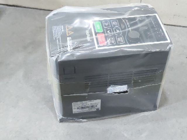 Biến tần 3.7Kw 3p 380VAC VD520-4T-3.7GB/5.5PB VicRuns | BigBuy360 - bigbuy360.vn