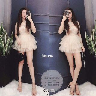 Đầm xòe tầng lưới bi chéo ngực