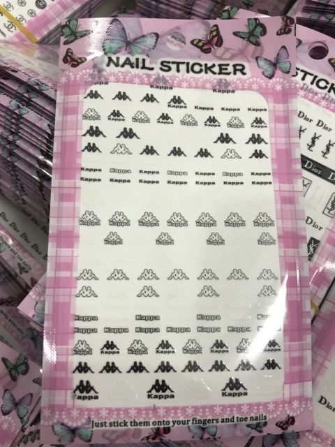 Sticker dán móng. Mua 10 tặng 2