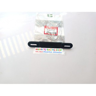pas bắt bản tên xe vario