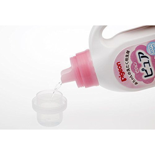 Nước giặt đồ cho bé Pigeon với 100% thành phần xà phòng gốc thực vật