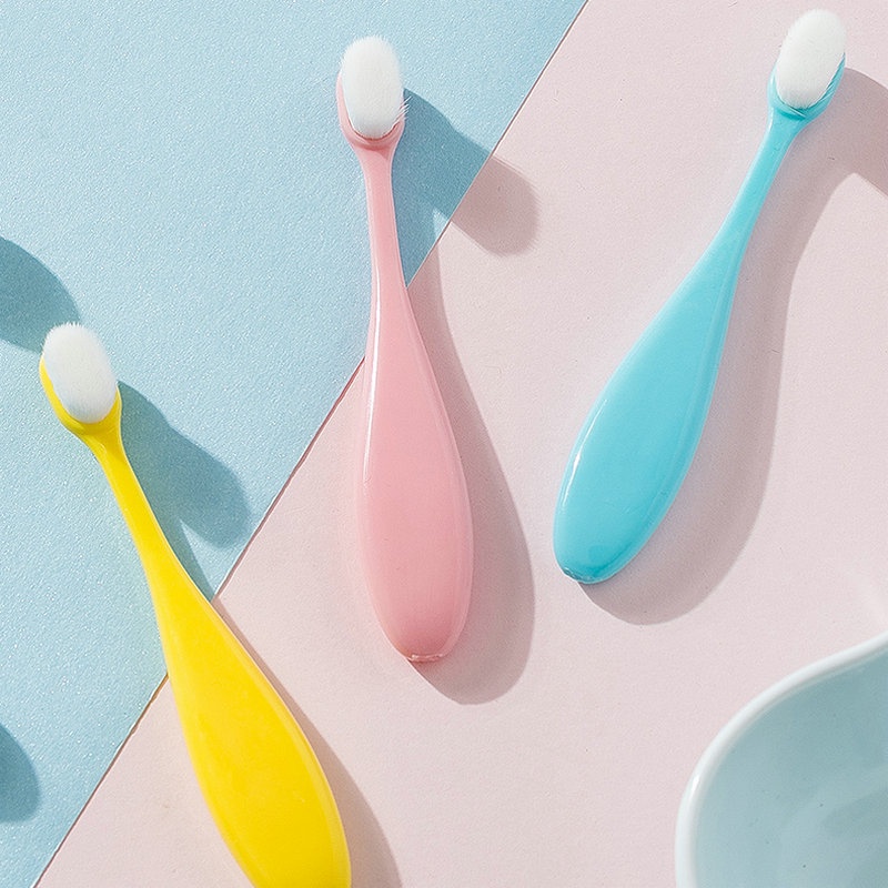 Bàn chải đánh răng sợi siêu nhỏ cho bé 1-3 tuổi