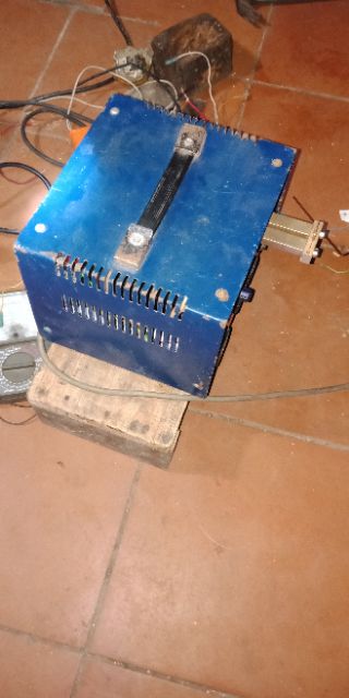 Máy hàn cell pin xung kép.và trụ hàn cân lực.hàn tốt kẽm 0.15-0.2mm