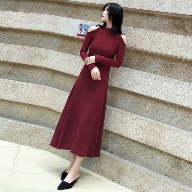 Váy len set bộ đỏ