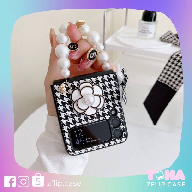 [Hàng sẵn] Ốp Samsung Z Flip 3 / Z Flip 4 hoạ tiết răng sói sang chảnh kèm dây đeo chéo