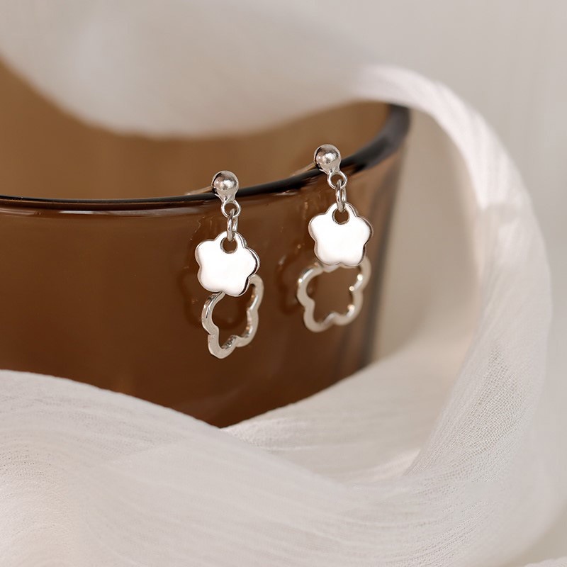 1 Cặp Khuyên Tai Hình Hoa Rỗng Màu Bạc Thanh Lịch Đơn Giản Dành Cho Bạn Nữ/Bé Gái Dự Tiệc