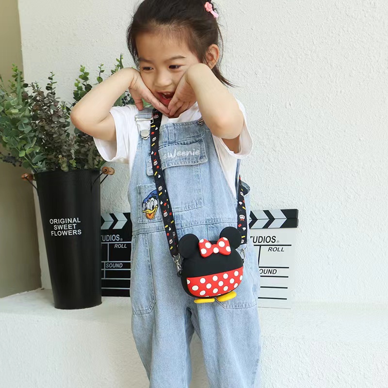 Túi Đeo Chéo Vai Bằng Silicon Hình Mickey Minnie Dành Cho Bé Gái