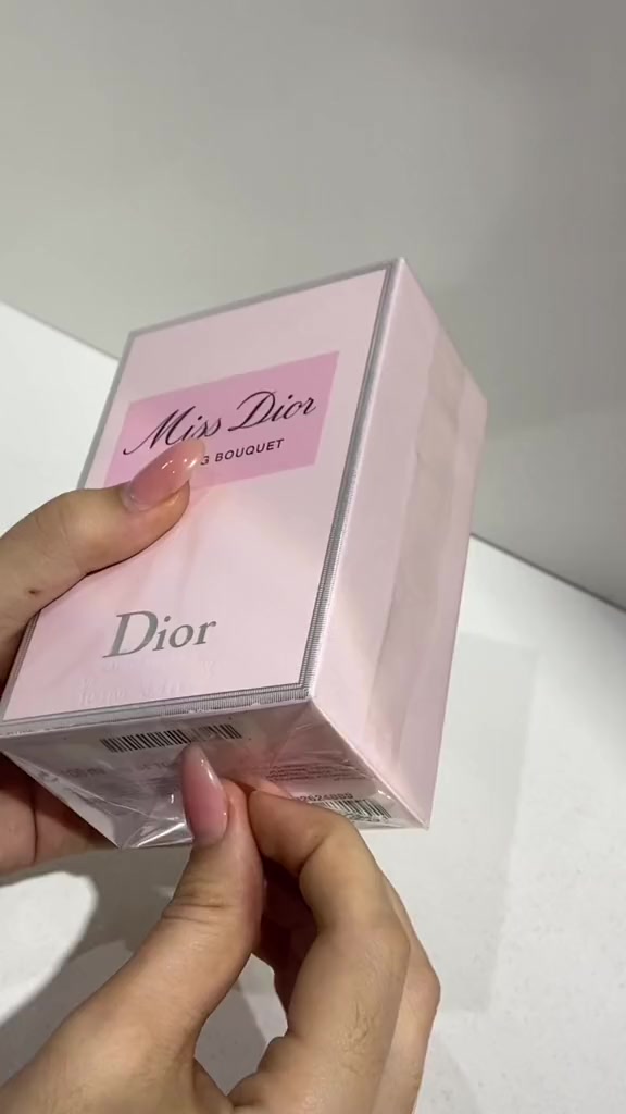 Nước Hoa Nữ Miss EDT Dung Tích 100ml - Dầu Thơm nữ nhẹ nhàng gợi cảm quyến rũ | BigBuy360 - bigbuy360.vn