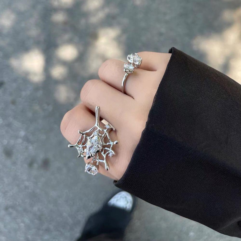 Nhẫn Hở Hình Nhện Thiết Kế Đơn Giản Thời Trang Tinh Tế Cho Nữ