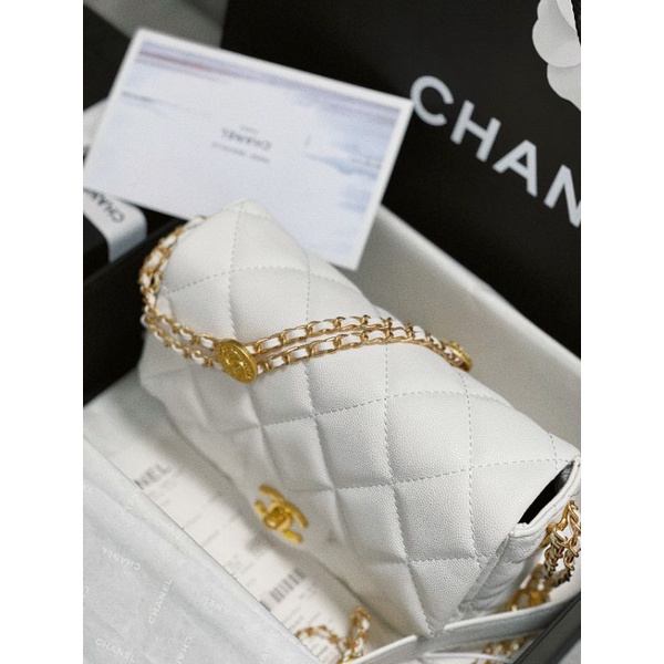 Túi đeo chéo nữ đẹp sz21cm da caviar quai gắn khuy 2 màu đen&amp;trắng fullbox nam châm đẹp dã man