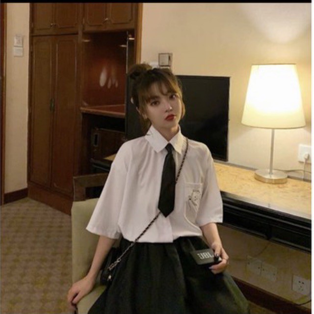 Áo sơ mi gấu cộc tay kèm cavat TH6