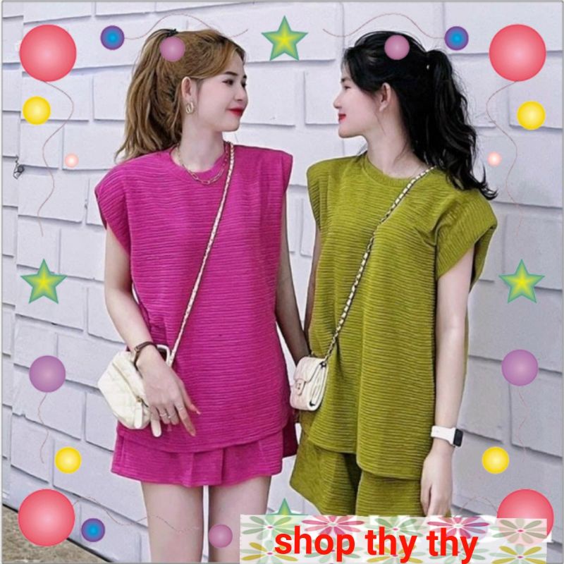 Set bộ đùi basic trơn nhúng sóng nhăn ngang,Bộ ba lỗ có mút đệm tay hến+Quần đùi cạp chun cá tính cho Nữ 2 màu hottrend