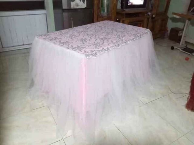 Khăn quây bàn tiệc - ib mẫu