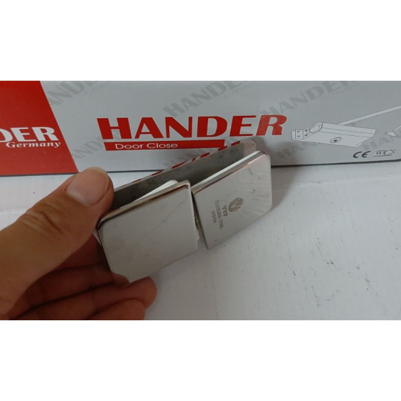 Kẹp Định Vị 180 Độ Kính Kính
