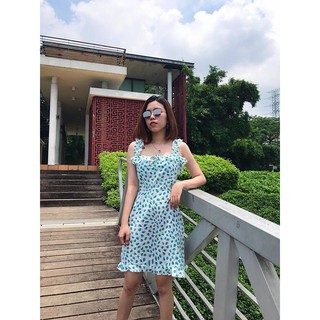 Đầm vai bèo giọt lệ