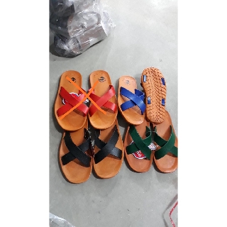 SALES (Form nhỏ)Dép quai chéo chất nhựa dẻo mang êm chân size nam nữ giá cực rẻ