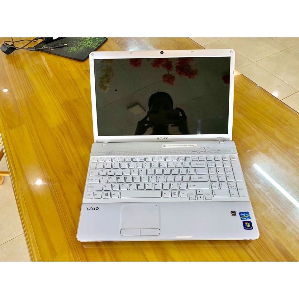 Laptop cũ Sony Vaio VPC-EB  Core i5-460M, RAM 4GB, HDD 320GB, VGA Intel HD Graphics, 15.6 inch