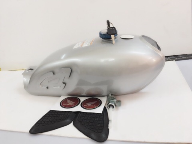 Thùng xăng cl -68 có nắp khoá  hàng cao cấp mã 0217