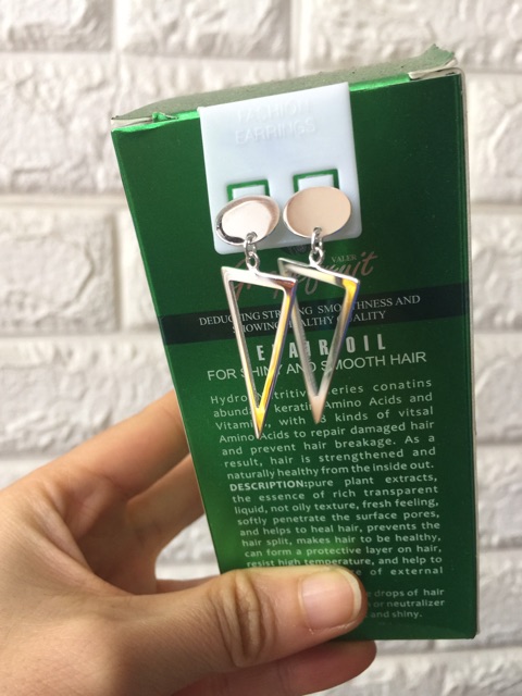 Khuyên tai tam giác kiểu dáng hiện đại bạc thật xi kim đá tím nhân tạo