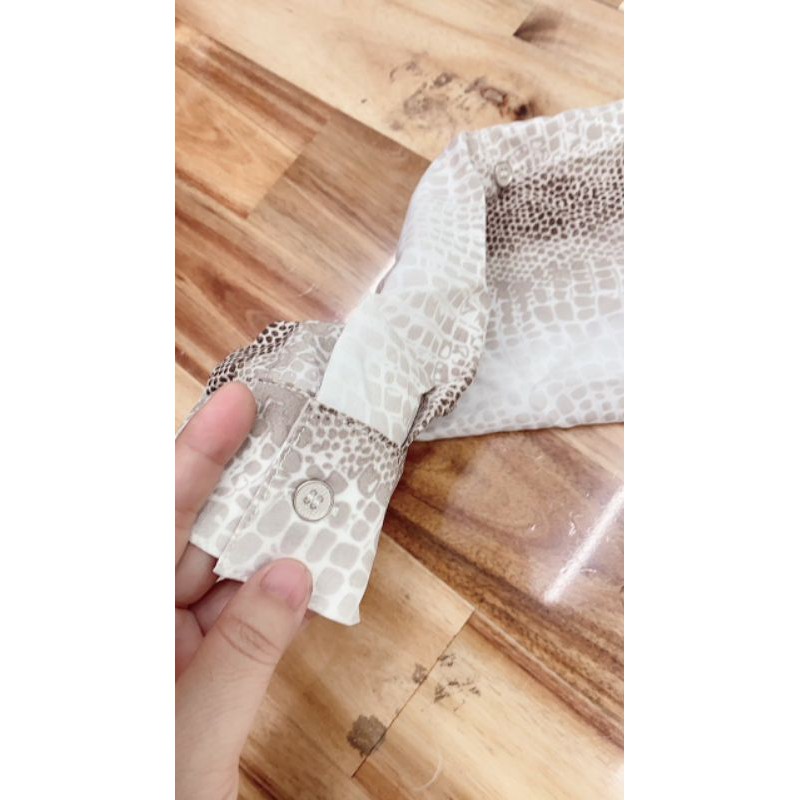 Áo kiểu cổ trụ NOTATIONS ( ngang áo 105cm đến 115cm)