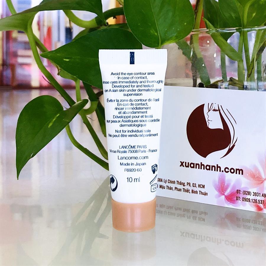 Kem chống nắng Lancôme UV Expert Tone Up Milk SPF 50+PA++++