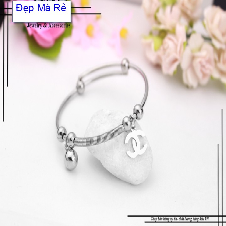 Kiềng đeo chân inox cho trẻ con - Tự điều chỉnh được theo cổ chân - An toàn cho trẻ - Cam kết 1 đổi 1 nếu hoen, gỉ sét