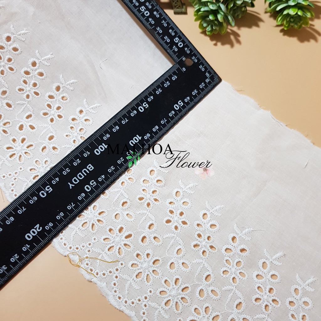 [Rộng 18cm] Dây ren viền trang trí quần áo chất liệu vải boi trắng thêu hoa dài 13 mét maihoafabric