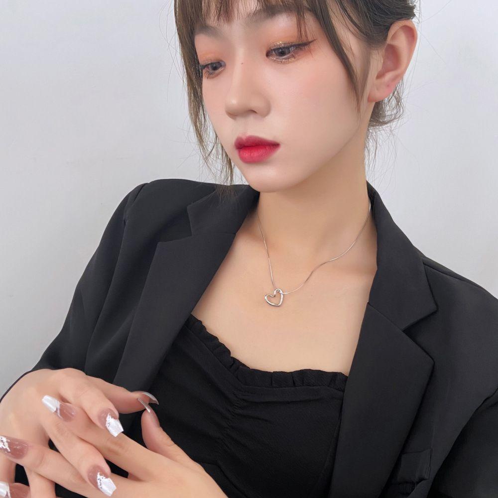 Vòng cổ Xương Rắn Mặt Hình Trái Tim Phong Cách Vintage Thời Trang