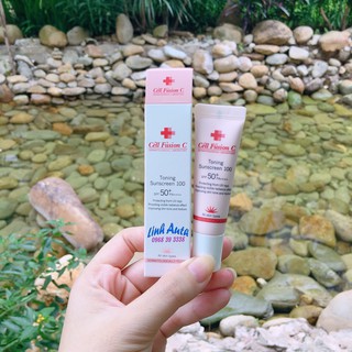 Kem chống nắng Cell Fusion C Mini