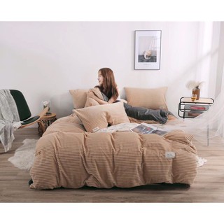 Bộ nỉ tăm basic còn 1 màu duy nhất sale giá rẻ