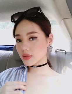 Set bông tai & chocker thương hiệu