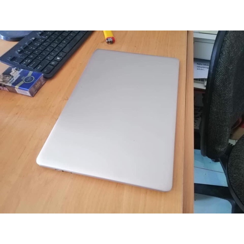 Laptop Masstel L133 N3350 Ram 3GB SSD 128G 13.3inch Fullhd