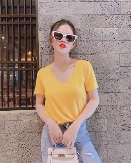 Áo thun  giấy cổ tim nhiều màu