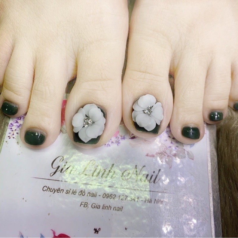 Hoa bột móng chân