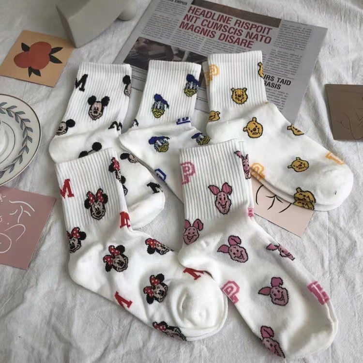 Vớ Thể Thao Cổ Cao Vừa Phải In Hình Chuột Mickey Đáng Yêu Cho Bé