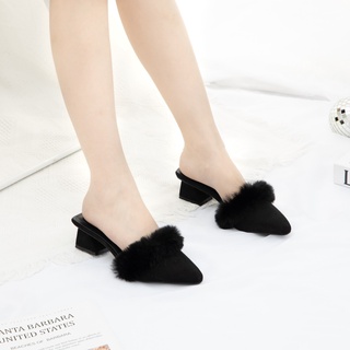 Giày MWC 4245 - Dép Sục Cao Gót 3cm, Sục Cao Gót Mũi Nhọn Đế Vuông Đính Lông Thời Trang