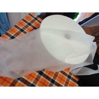 Vải không dệt màu trắng