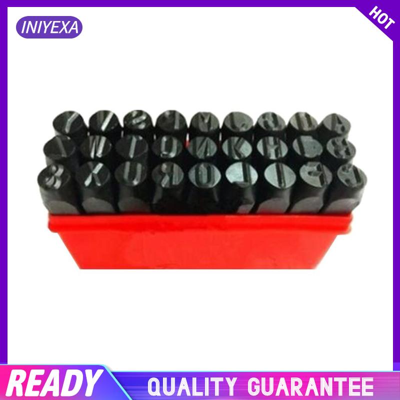 Bộ Đục Lỗ Chữ Cái & Số Thủ Môn