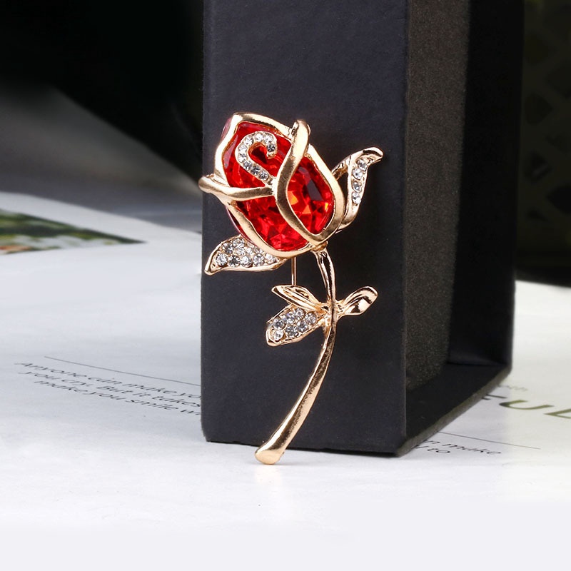 Trâm cài áo hình hoa hồng kiểu dáng sang trọng thanh lịch