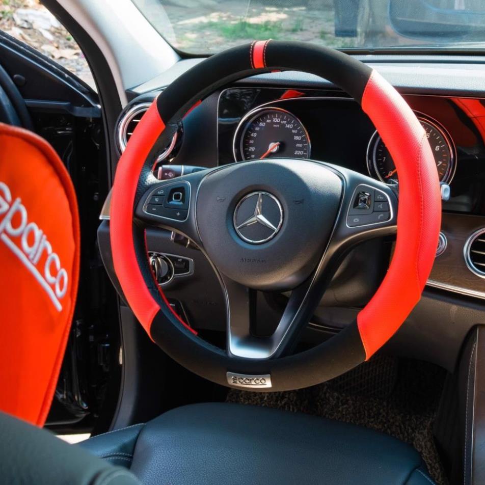 Bọc vô lăng ô tô Sparco cao cấp hàng chính hãng, thương hiệu Italia, đủ các mẫu mã, kiểu dáng thể thao
