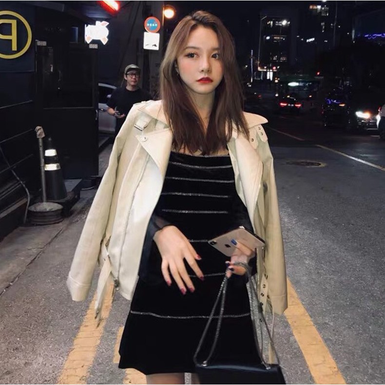 Đầm chữ a mini tay dài Emilyshop