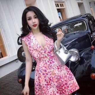 💥💥đầm vest sat nách💥💥
chất liệu: tuyết mưa in 3d