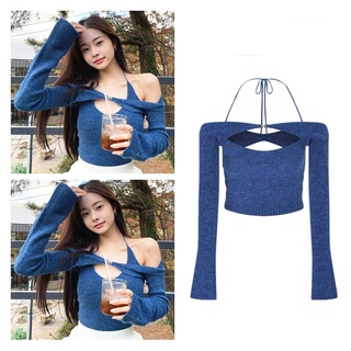Freezia Áo Dệt Kim Hai Mảnh Hở Vai Cổ Yếm Màu Xanh Dương Hàn Quốc Gợi Cảm
